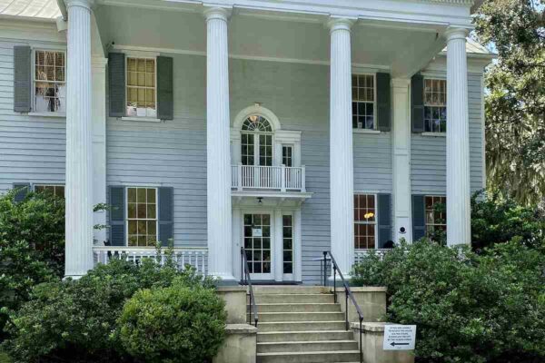 Best Time to Visit Charleston Plantations: A Season-by-Season Guide Best Time to Visit Charleston Plantations