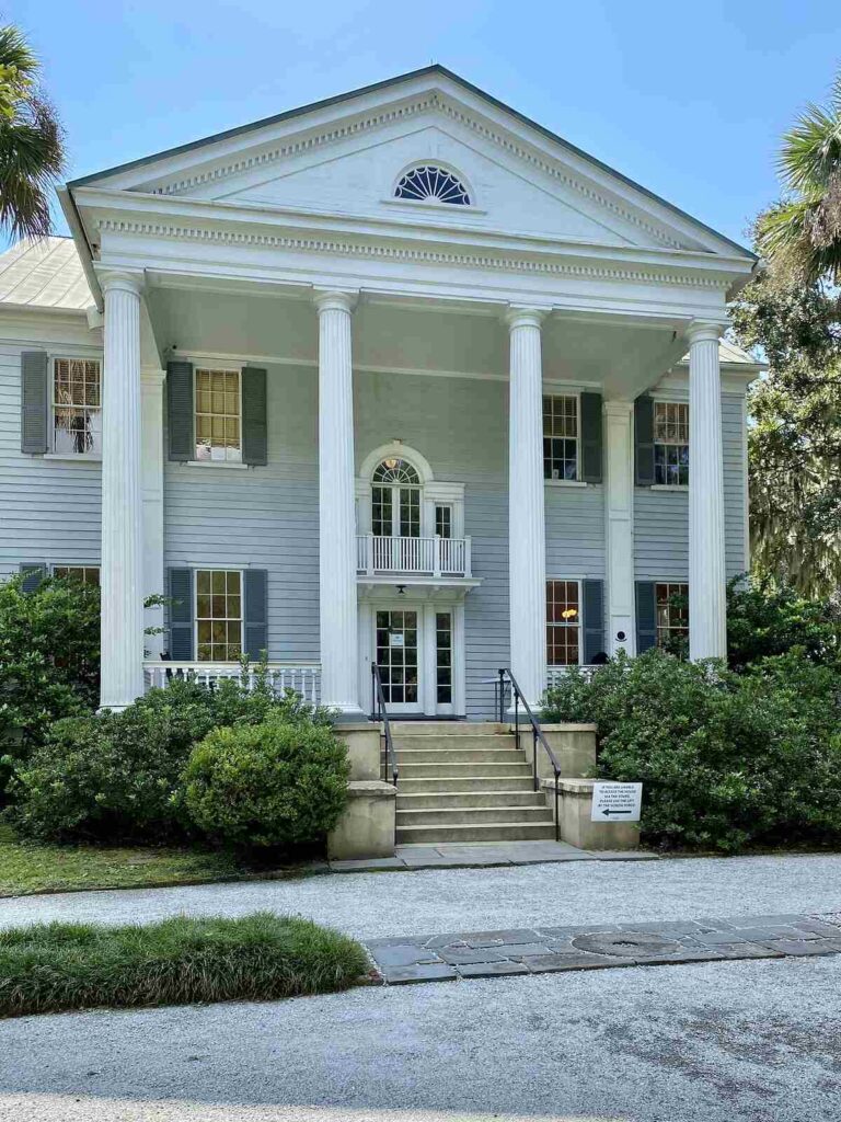 Best Time to Visit Charleston Plantations: A Season-by-Season Guide