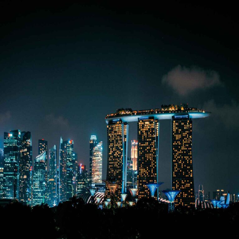 Best Place to Watch the Spectra Light Show in Singapore